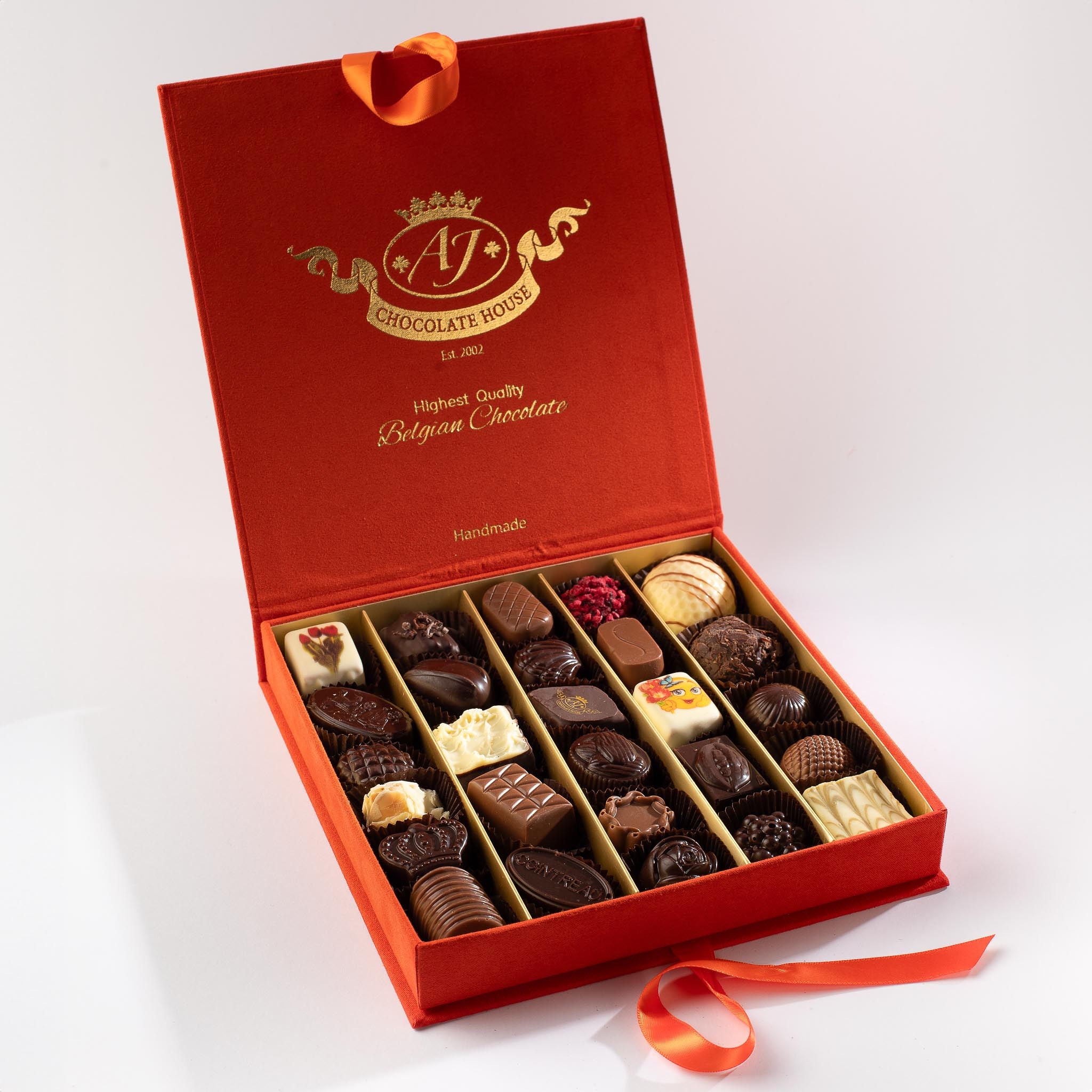 LUXURY VELVET GIFT BOXES