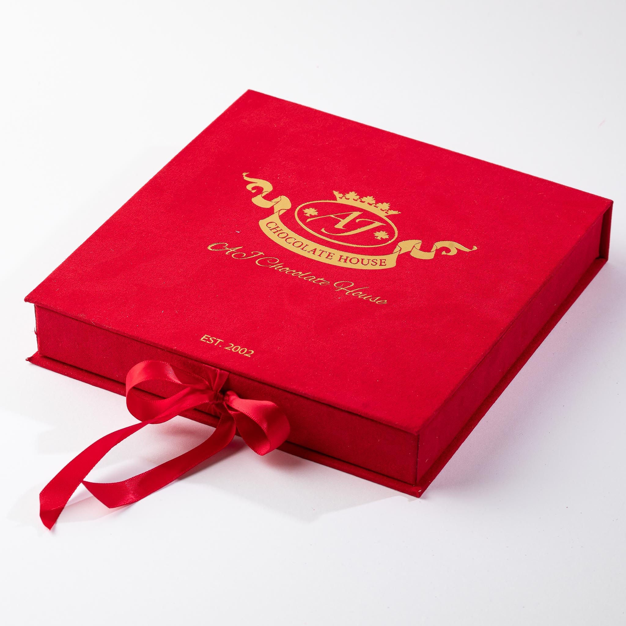 LUXURY VELVET GIFT BOXES